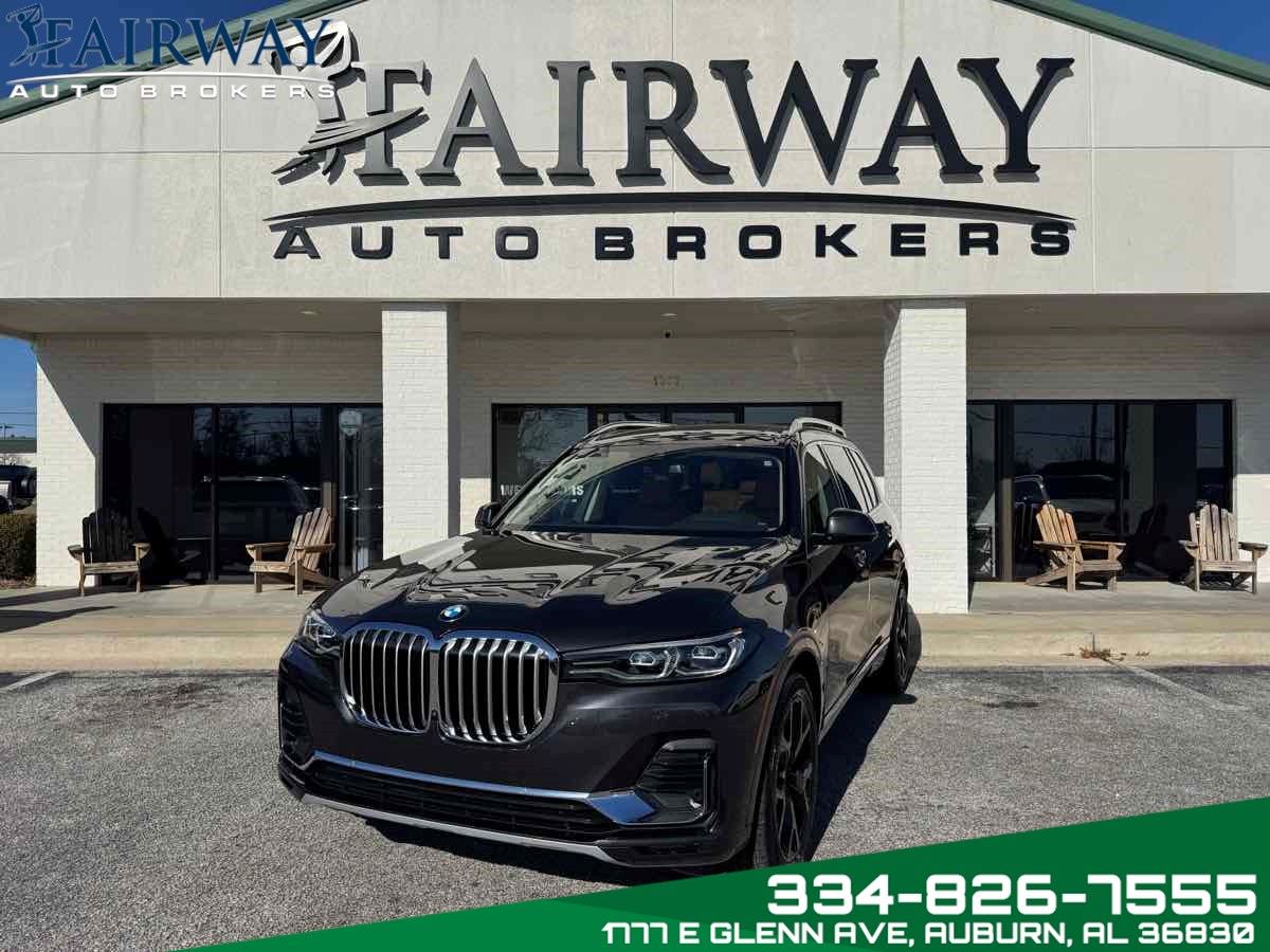 2022 BMW X7 40i's photo