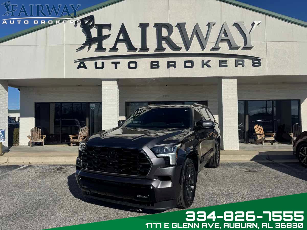 2024 Toyota Sequoia Platinum's photo