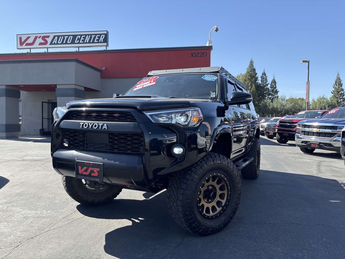 2021 Toyota 4Runner TRD Off-Road Premium's photo