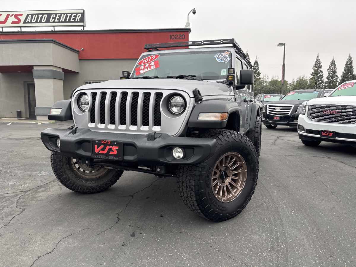 2019 Jeep Wrangler Unlimited Sport S's photo
