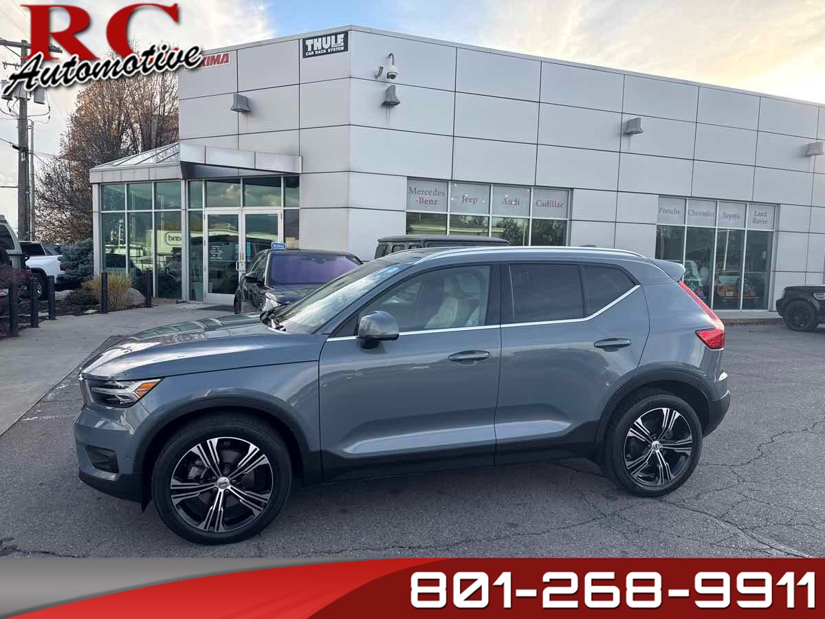 2020 Volvo XC40 Inscription