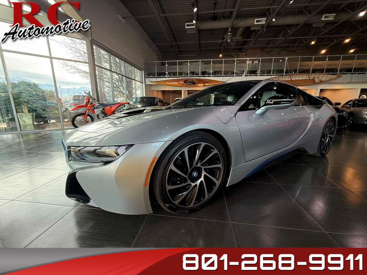 2014 BMW i8's photo
