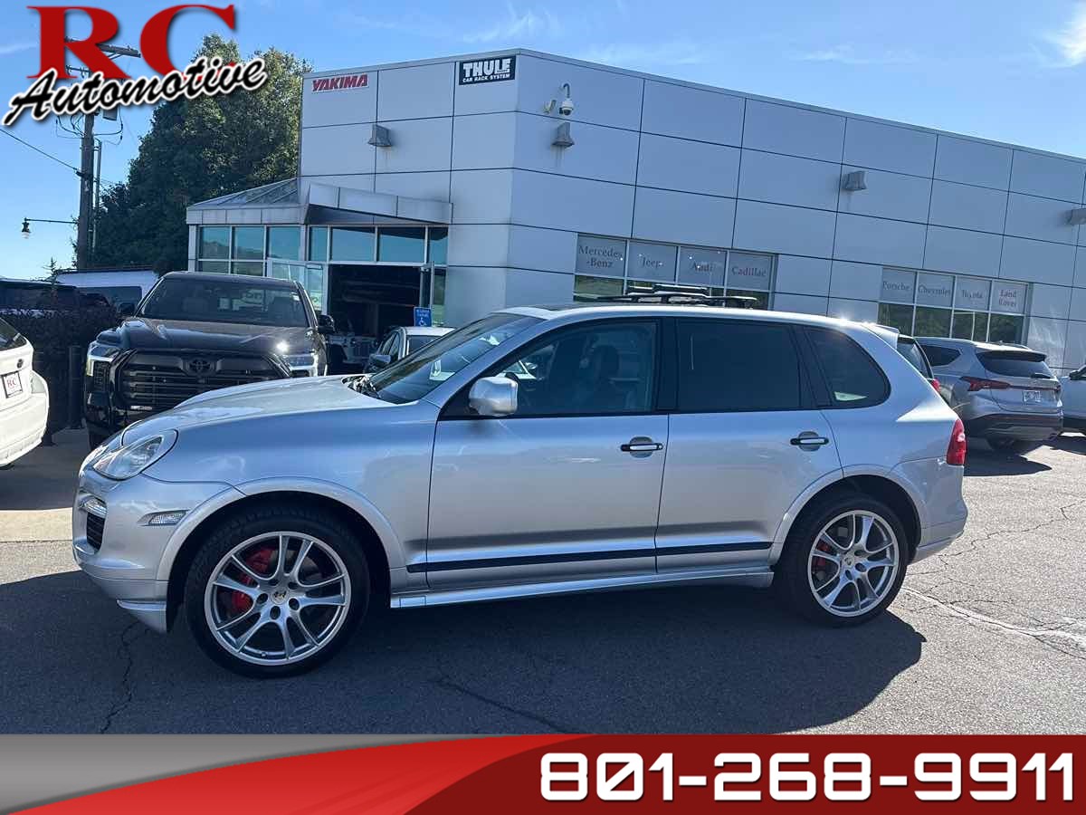 2008 Porsche Cayenne GTS's photo