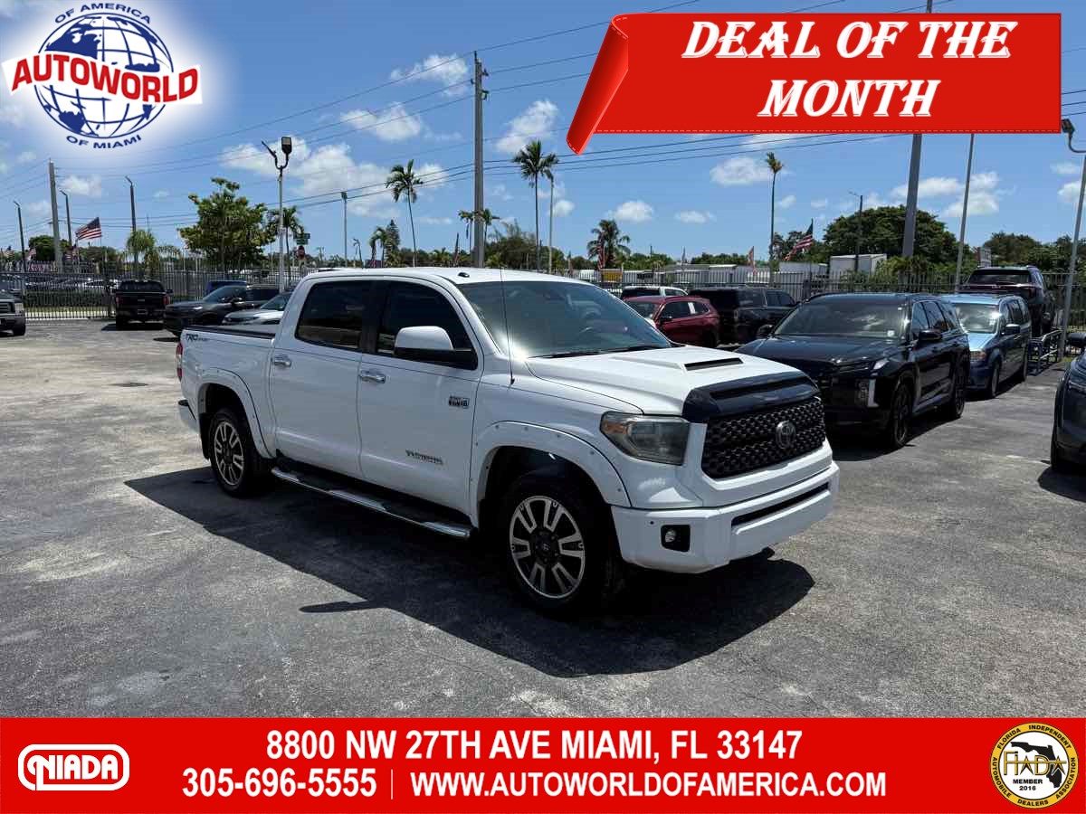 2018 Toyota Tundra SR5's photo