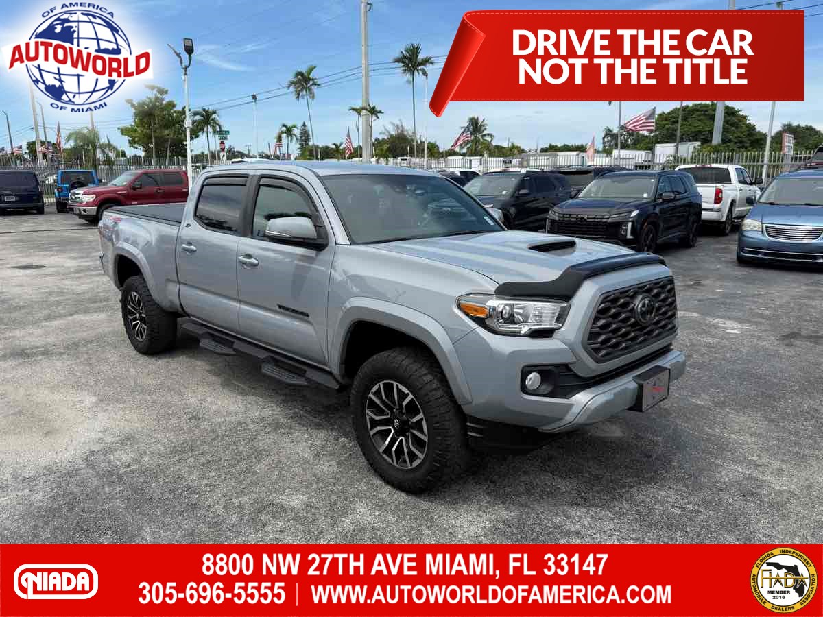 2021 Toyota Tacoma TRD Sport's photo