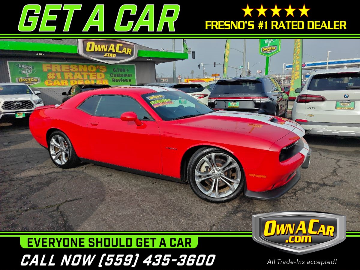2022 Dodge Challenger R/T's photo