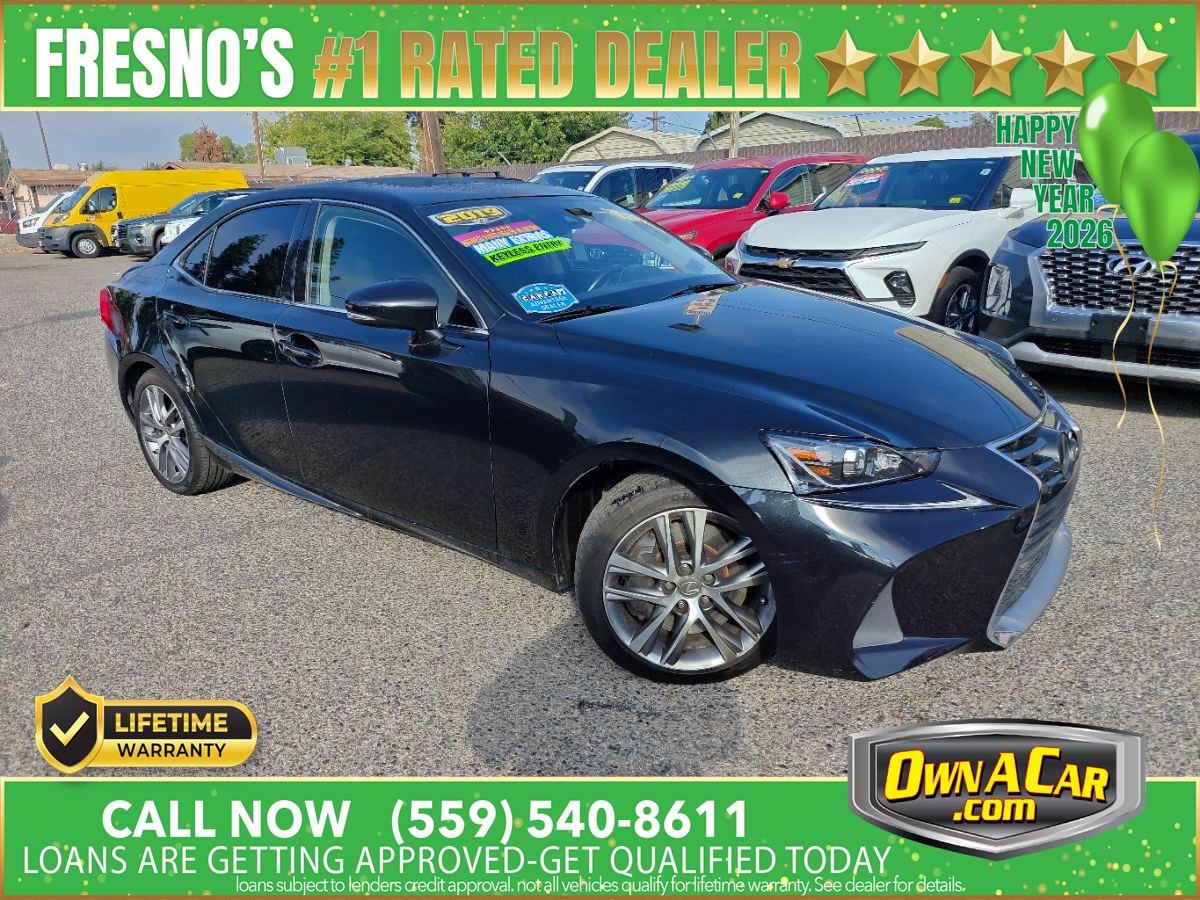 2019 Lexus IS 300's photo