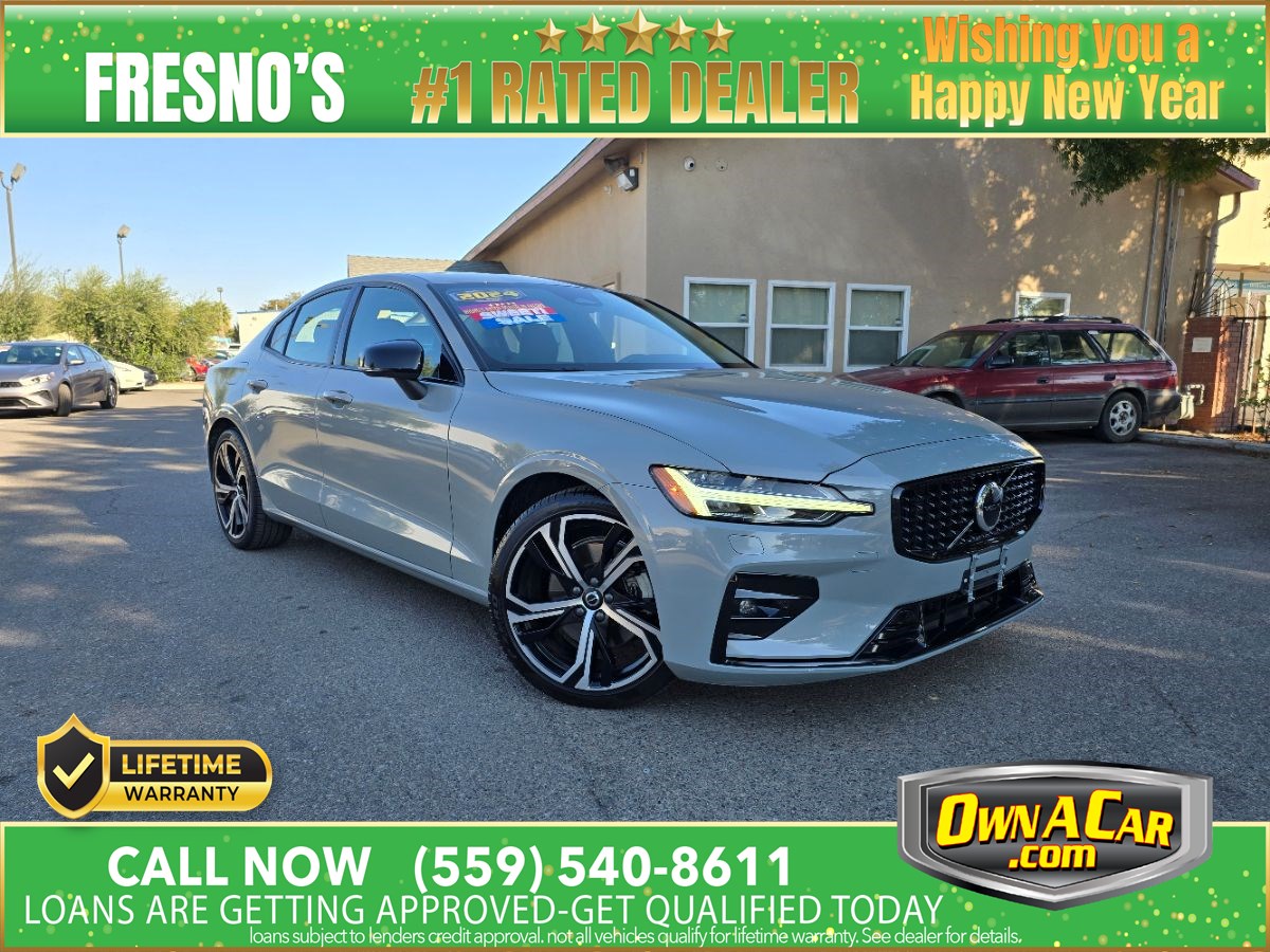 2024 Volvo S60 Core's photo