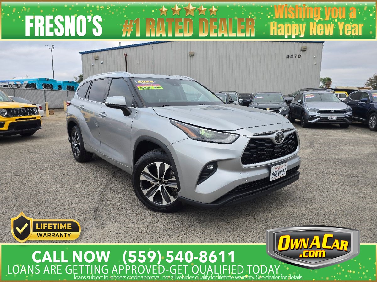 2022 Toyota Highlander XLE's photo