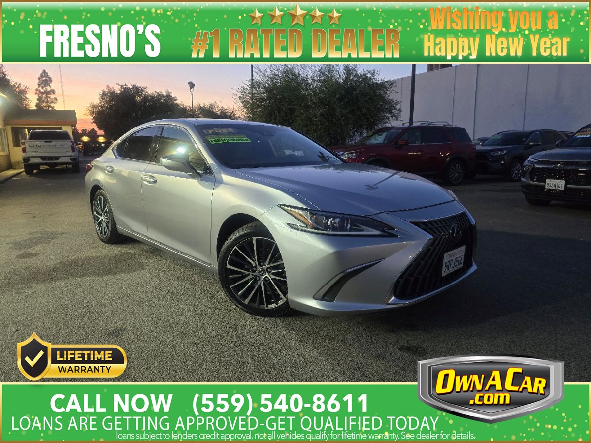 2022 Lexus ES 350's photo