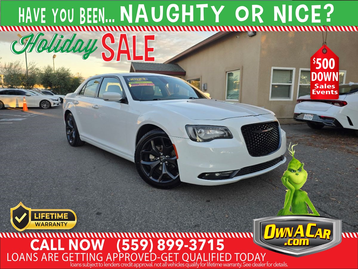 2023 Chrysler 300 S's photo
