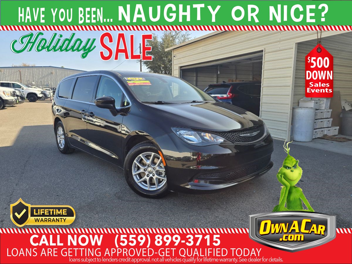 2022-Chrysler-Voyager-LX's photo