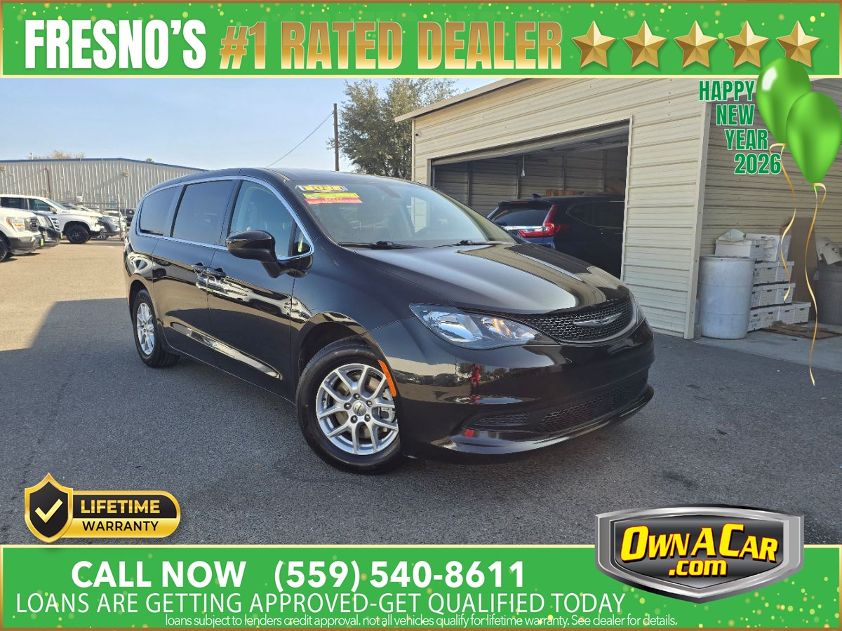 2022-Chrysler-Voyager-LX's photo