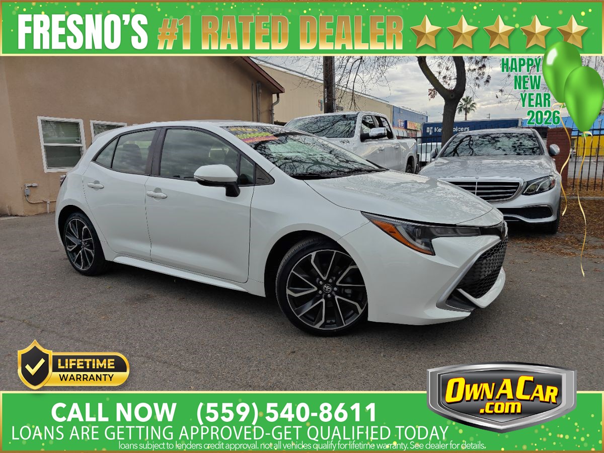 2021 Toyota Corolla Hatchback XSE's photo