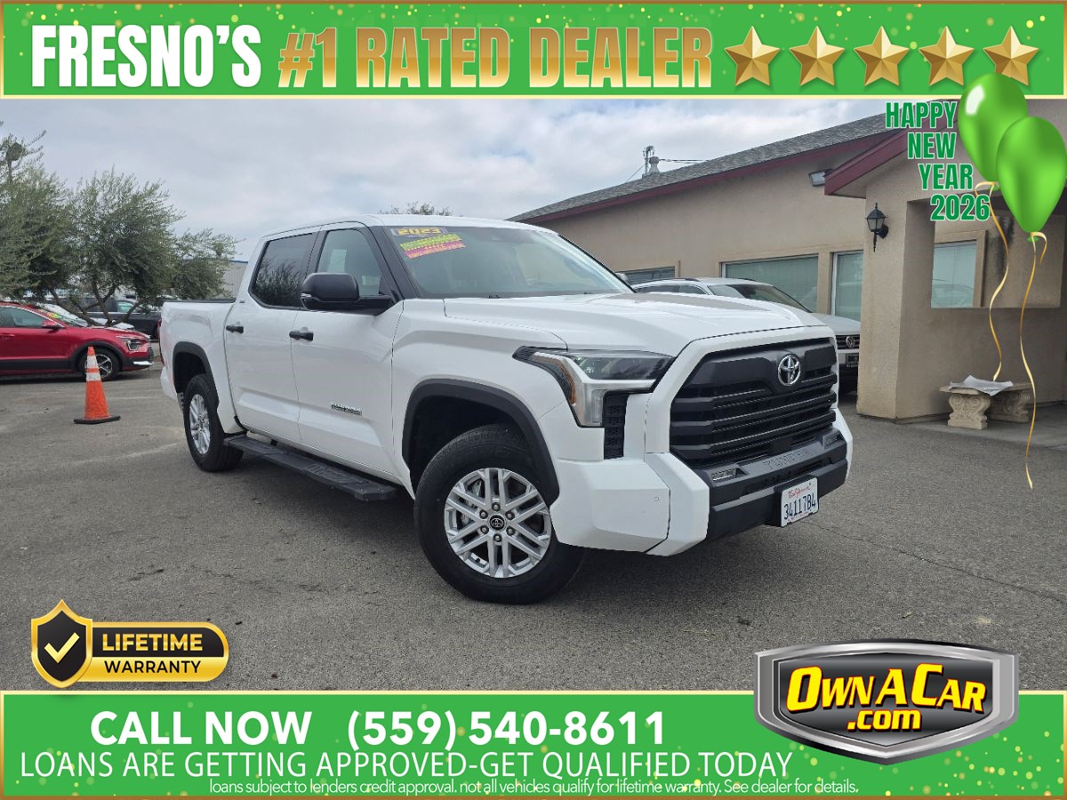 2023 Toyota Tundra SR5's photo