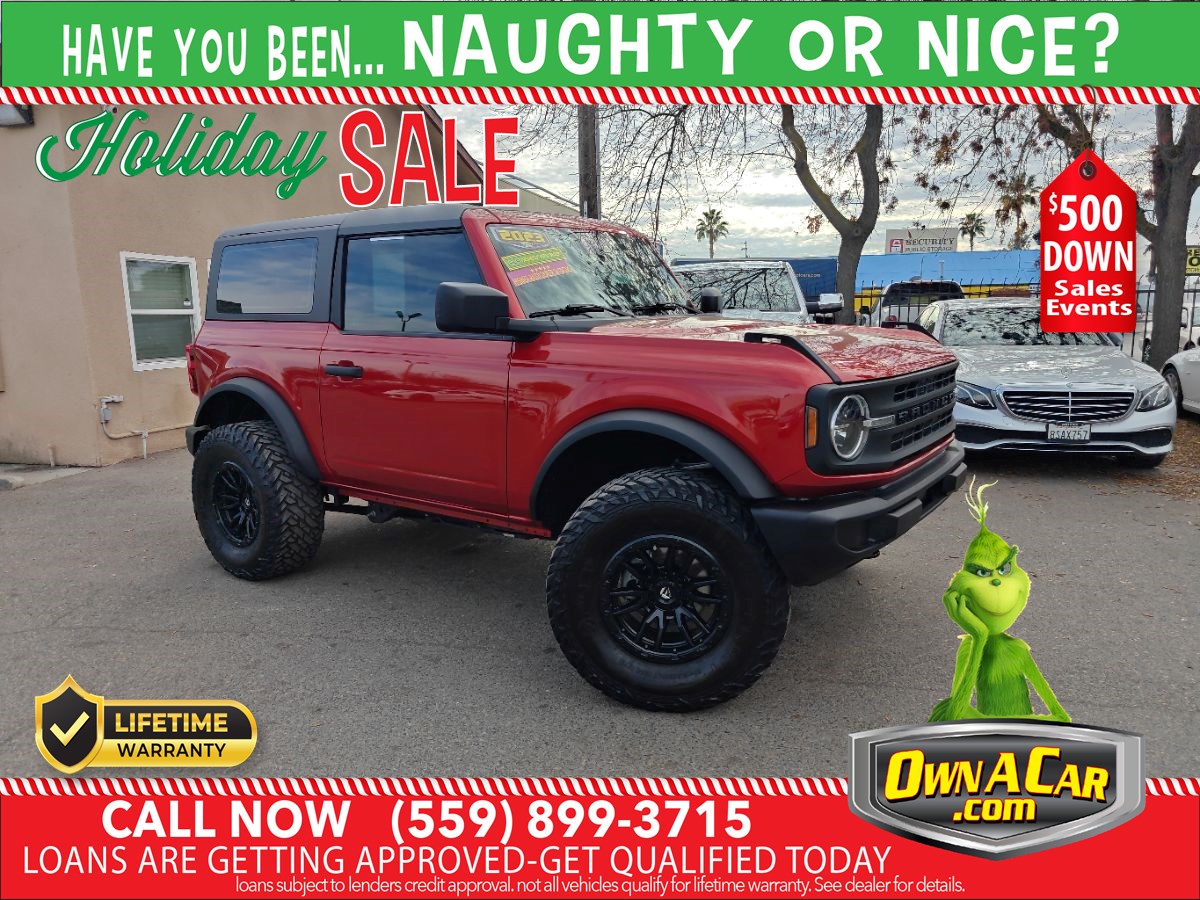 2023 Ford Bronco 2-Door Base's photo