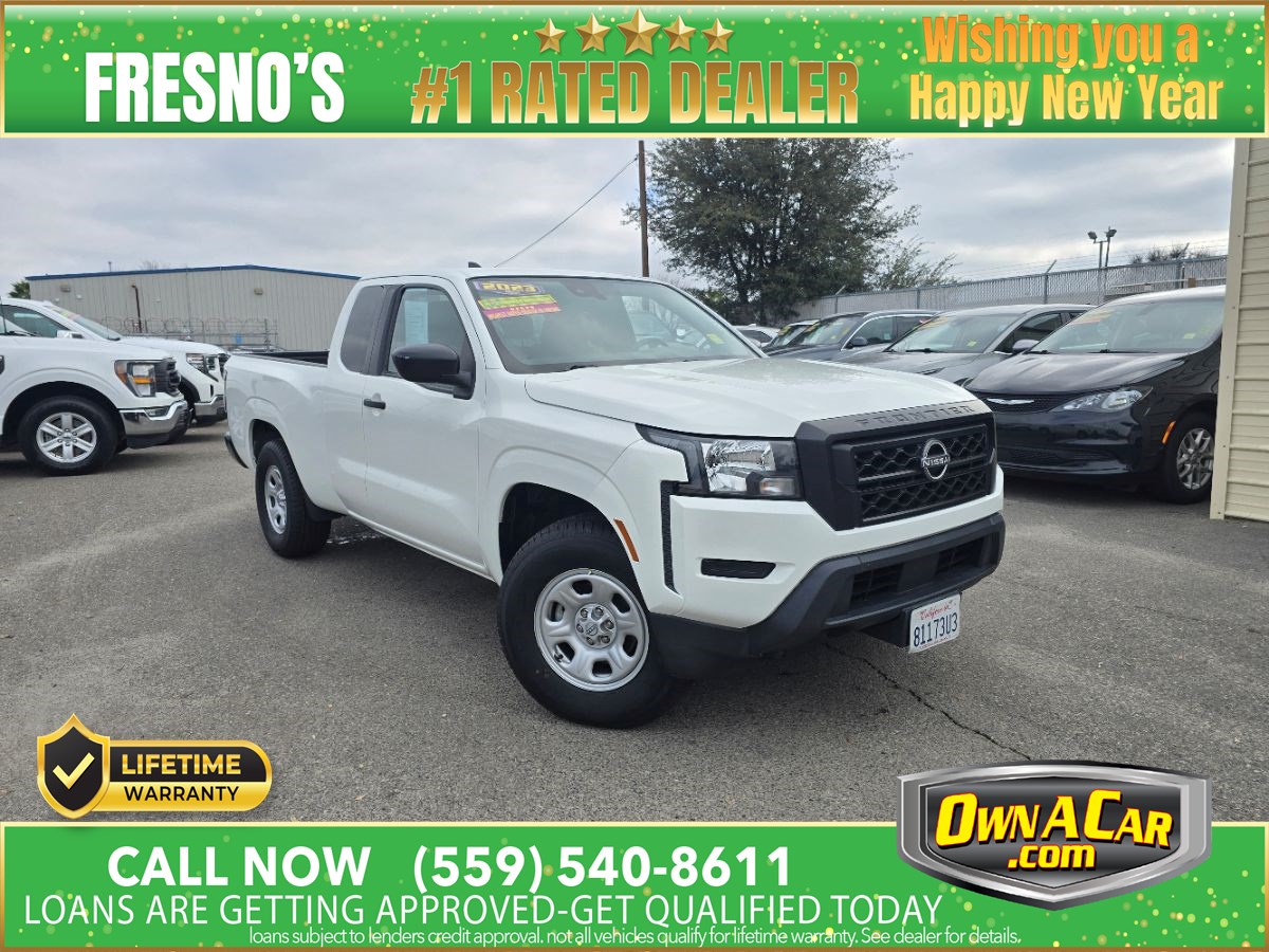 2023 Nissan Frontier S's photo