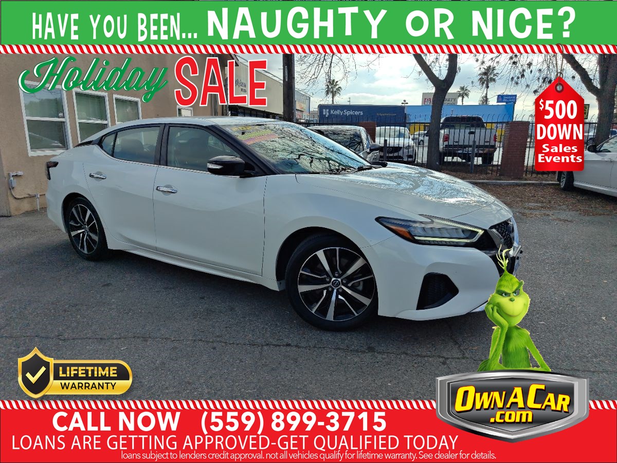 2023 Nissan Maxima SV's photo