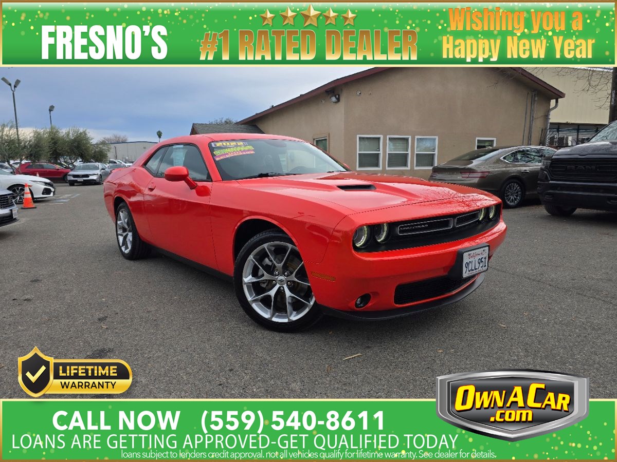 2022 Dodge Challenger SXT's photo