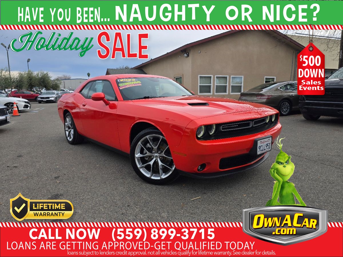 2022 Dodge Challenger SXT's photo