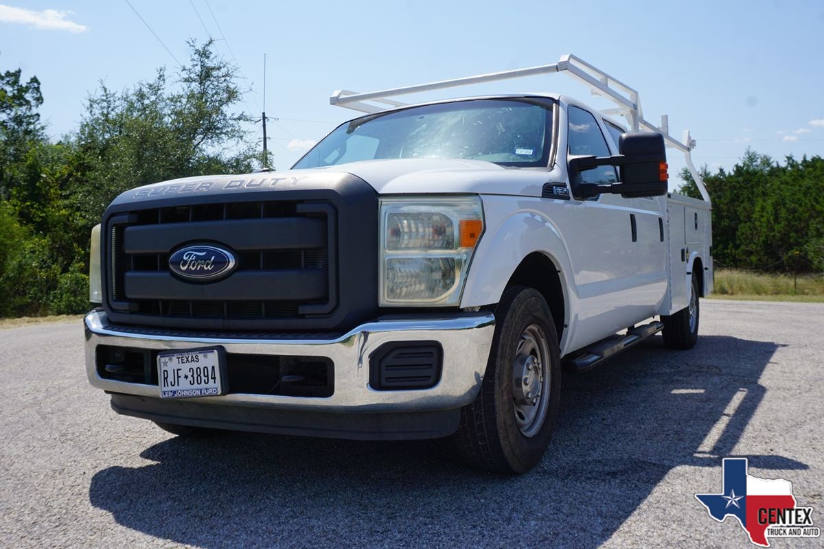 2013 Ford F-350 Super Duty XL's photo
