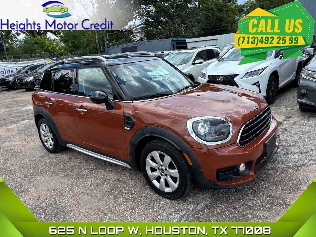 2018 MINI Countryman Base's photo