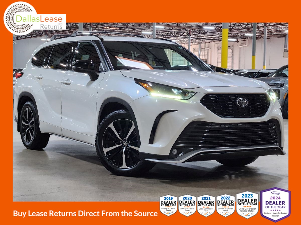 2021 Toyota Highlander XSE's photo