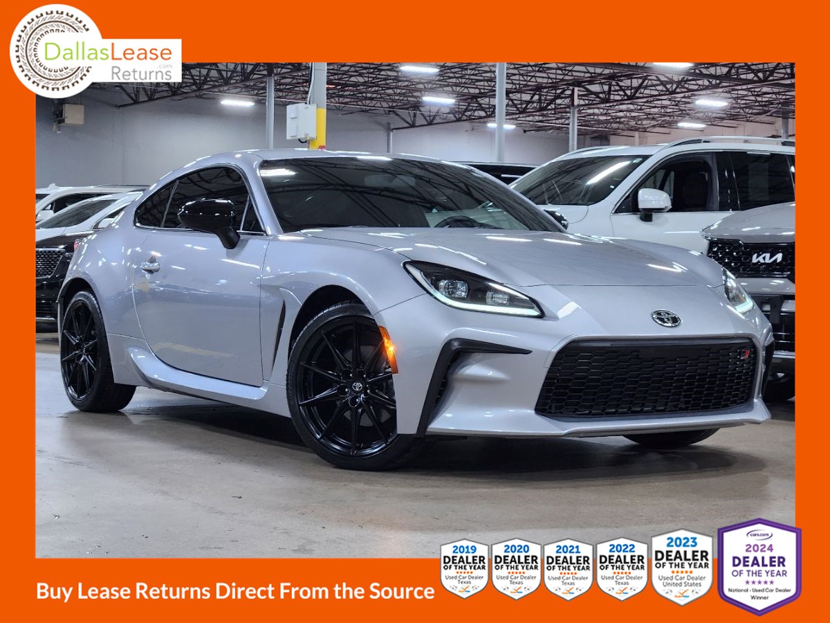 2024 Toyota GR86 Premium's photo