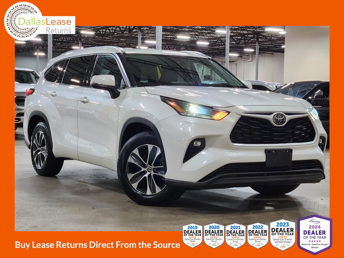 2021 Toyota Highlander XLE's photo