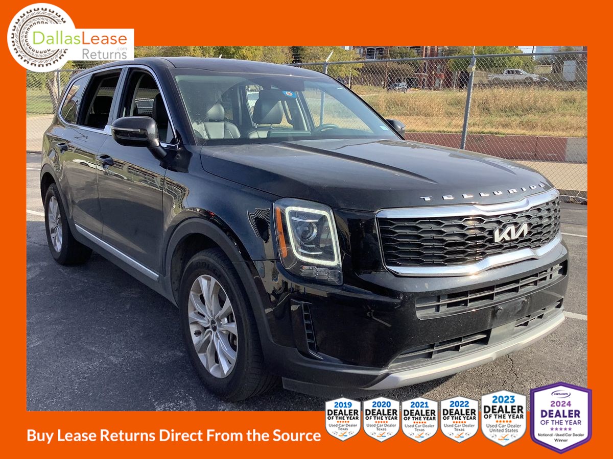 2022 Kia Telluride LX's photo