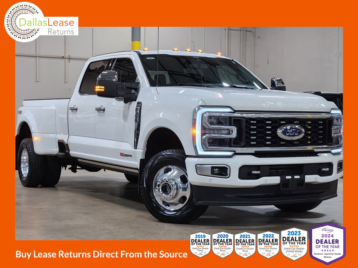 2024 Ford F-350 Super Duty Platinum's photo