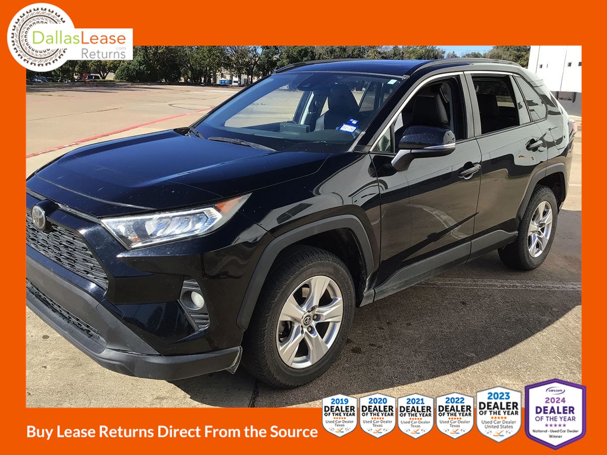 2019 Toyota RAV4 XLE's photo