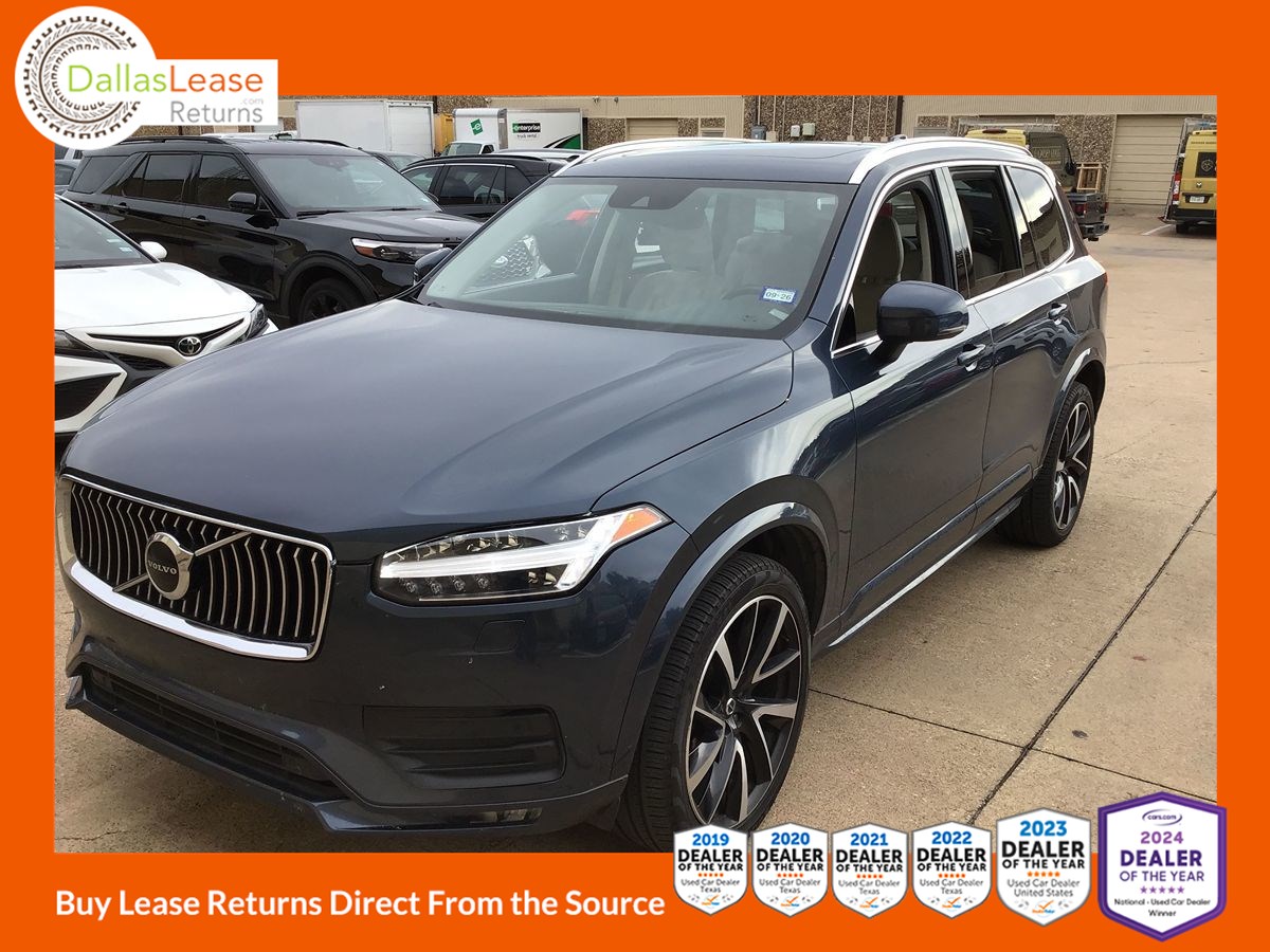 2022 Volvo XC90 Momentum