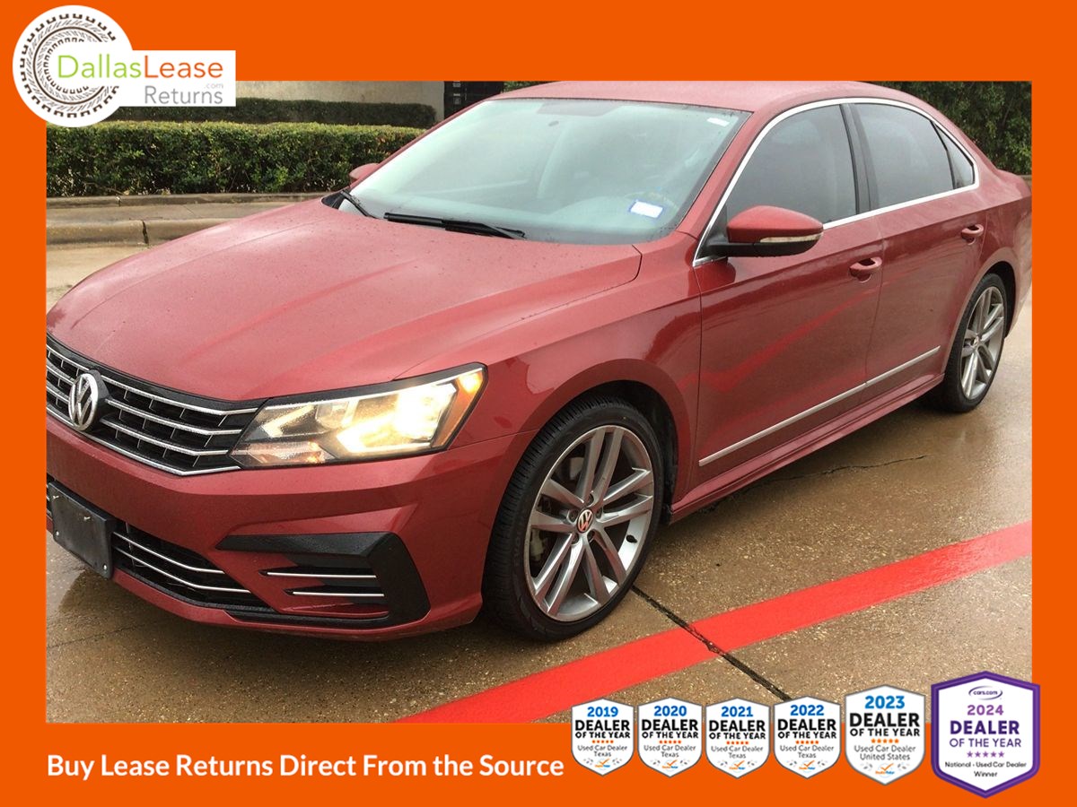 2016 Volkswagen Passat R-Line's photo