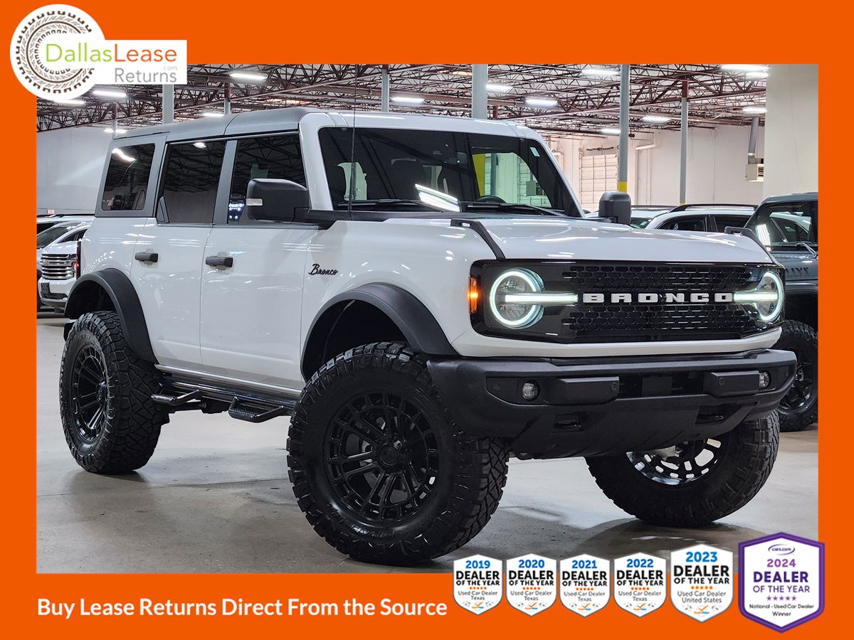 2022 Ford Bronco 4-Door Wildtrak's photo