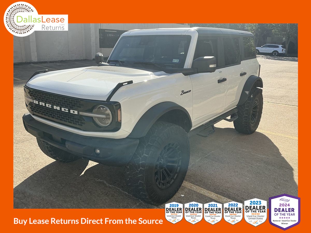 2022 Ford Bronco 4-Door Wildtrak's photo