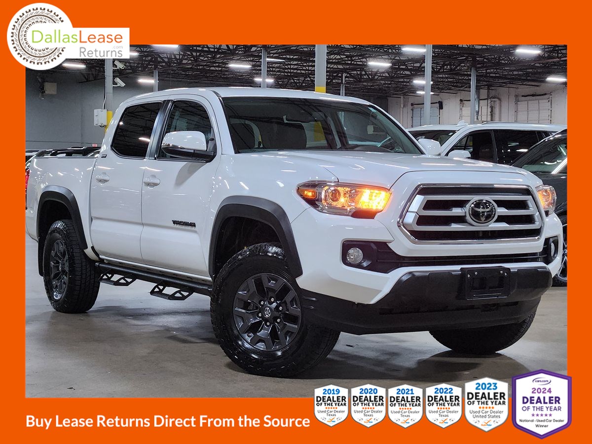 2021 Toyota Tacoma SR5's photo