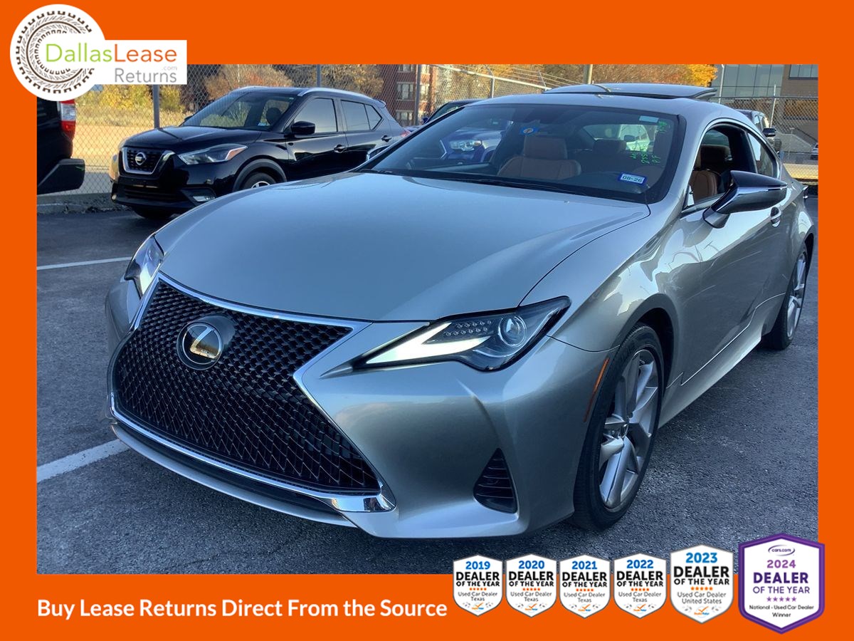 2020 Lexus RC 300's photo