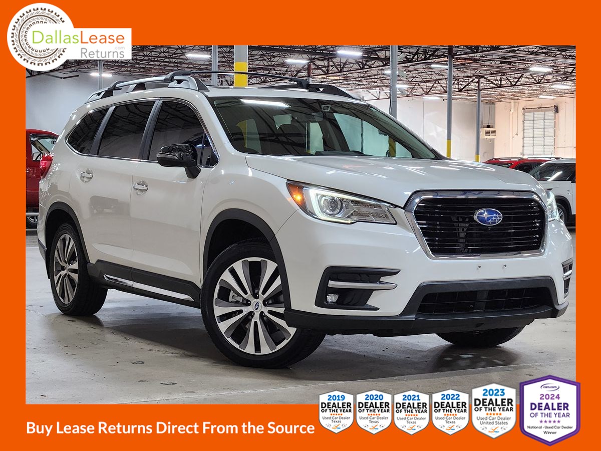 2022 Subaru Ascent Touring's photo