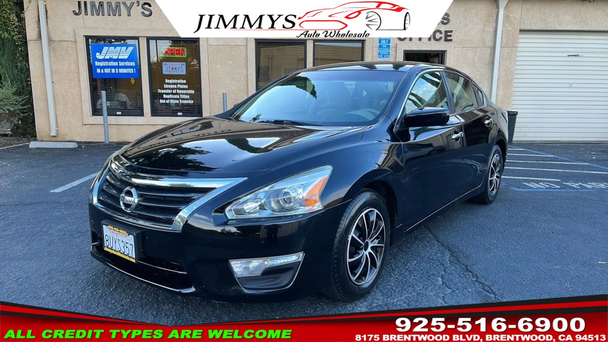 2014 Nissan Altima S's photo