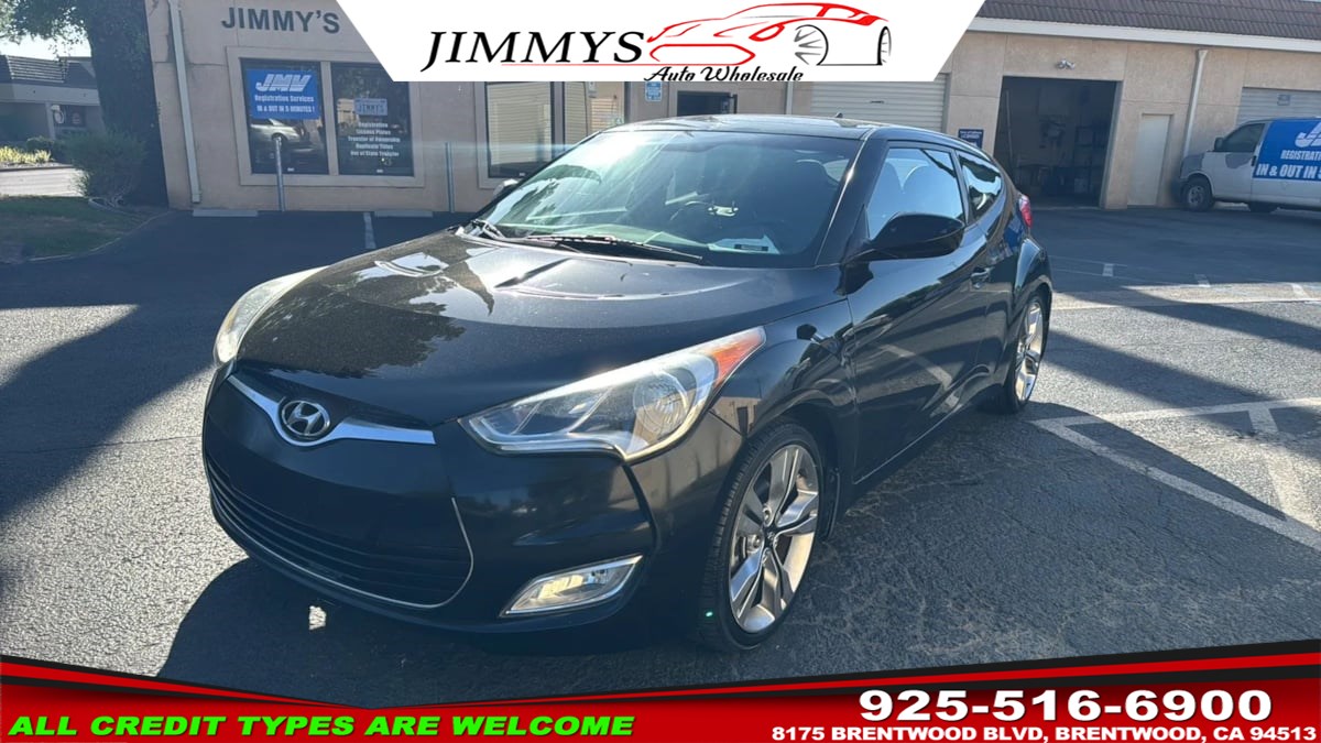2013 Hyundai Veloster's photo