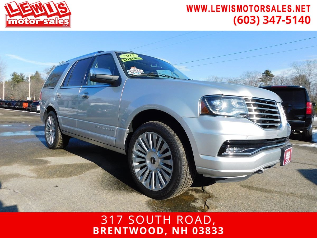2015 Lincoln Navigator Base's photo