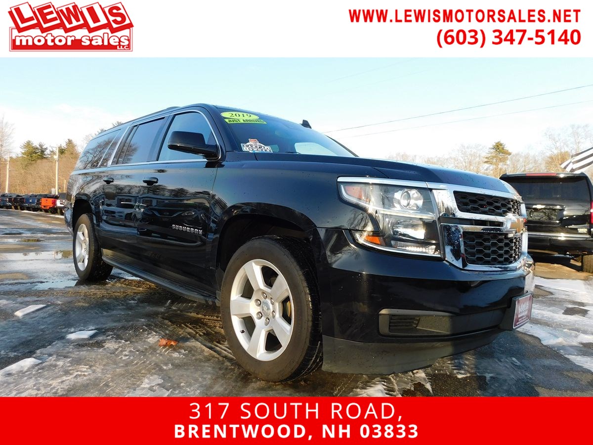 2019 Chevrolet Suburban LT's photo