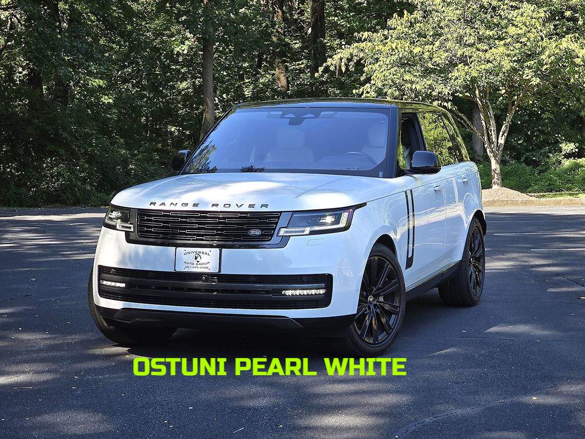 2023 Land Rover Range Rover SE's photo