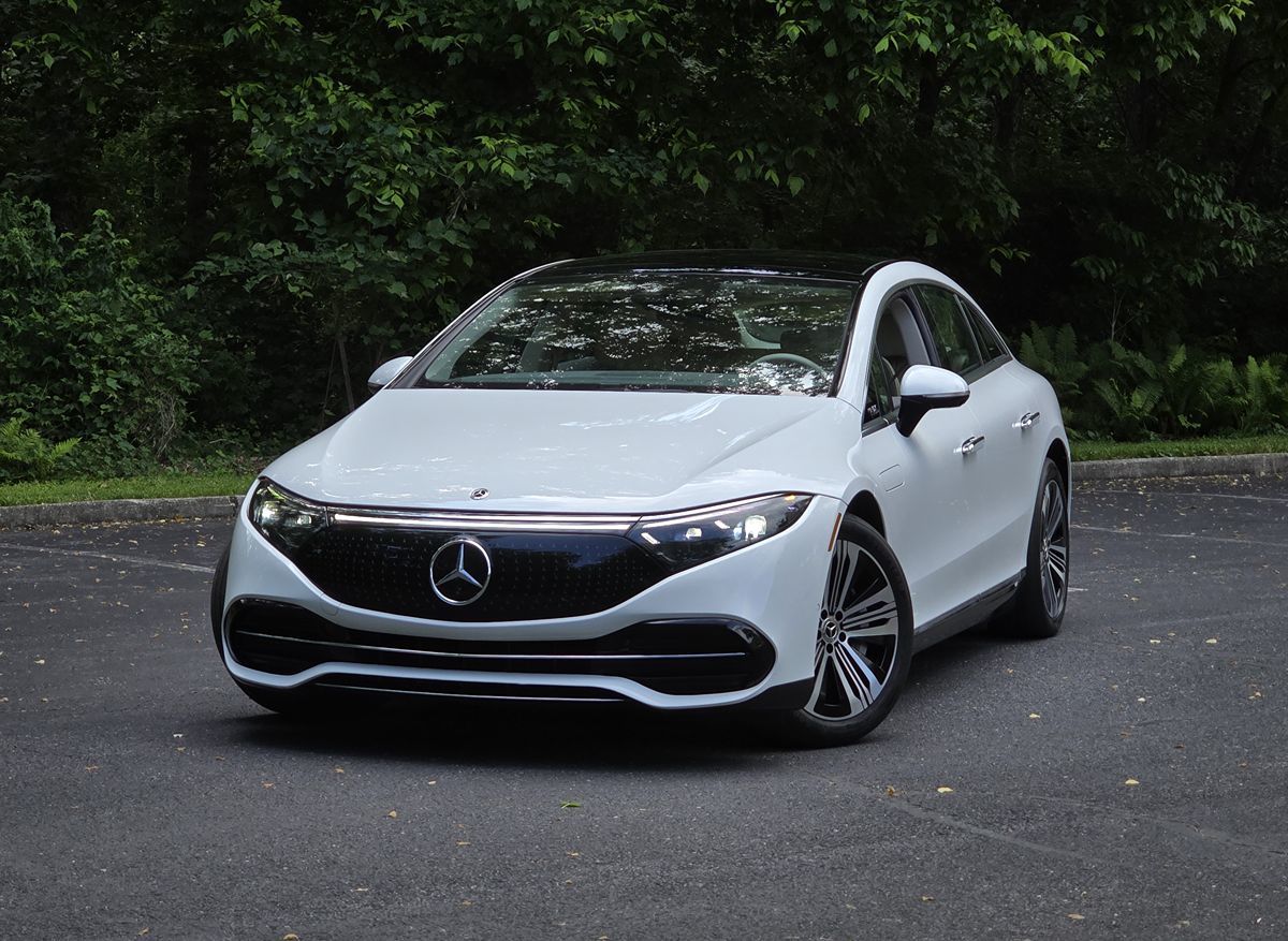 2022 Mercedes-Benz EQS EQS 450+'s photo