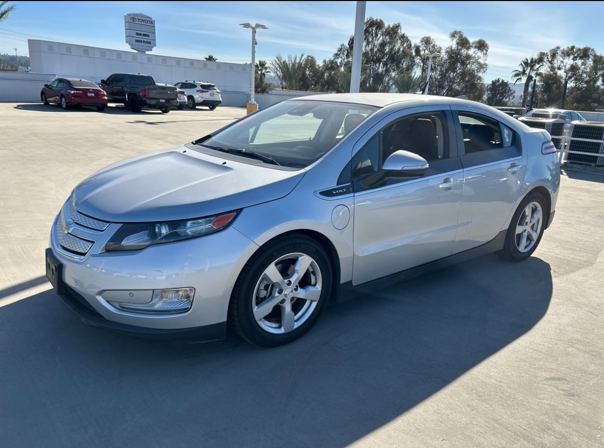 Chevrolet Volt's photo