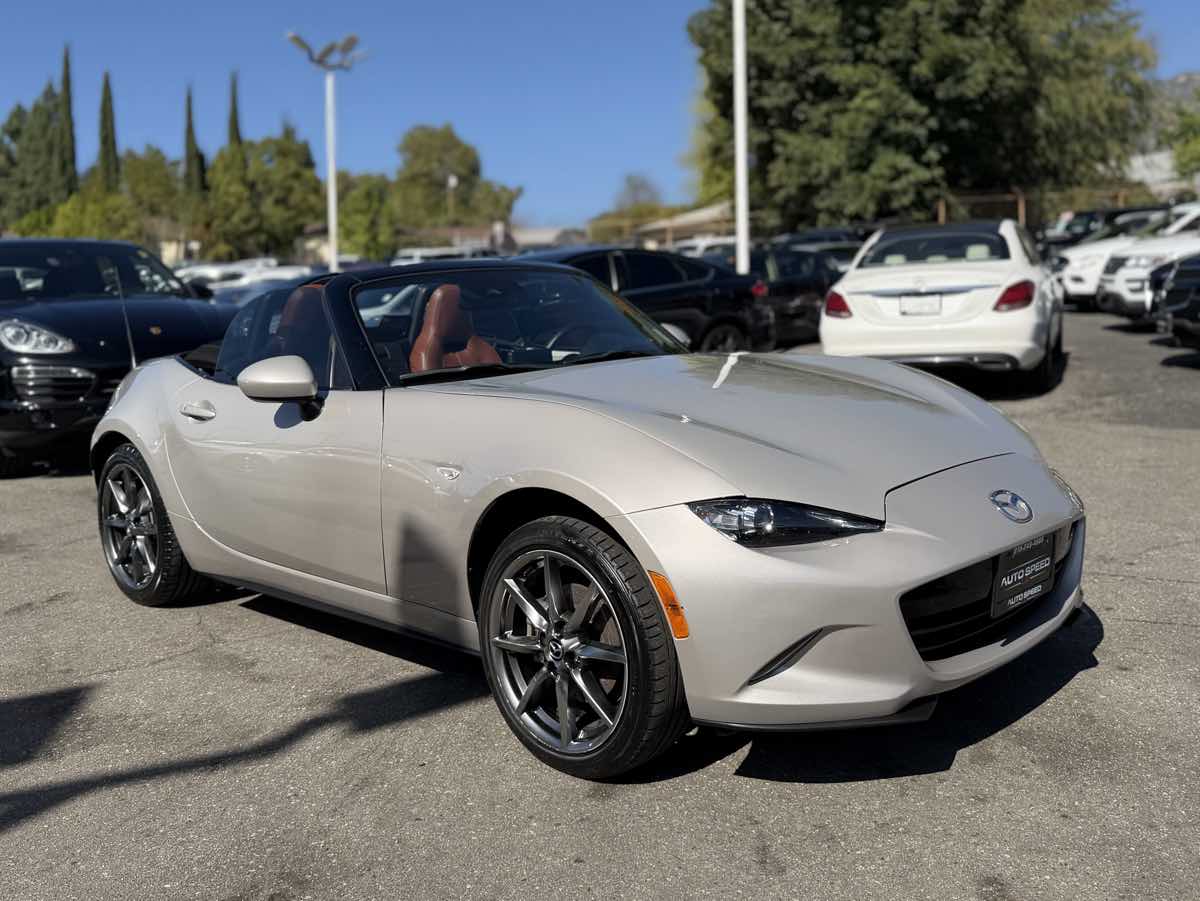 2022 Mazda MX-5 Miata Grand Touring's photo