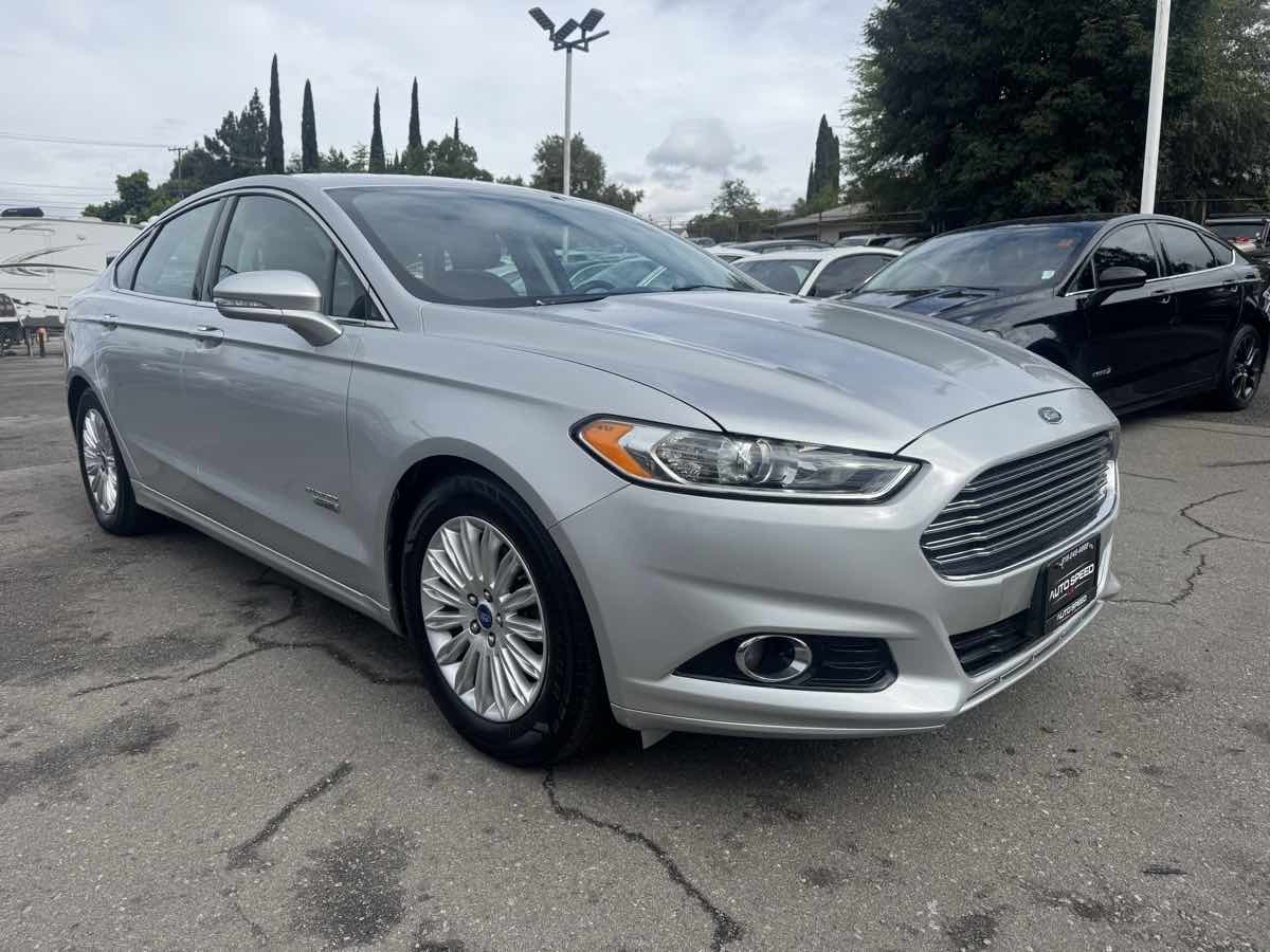2014 Ford Fusion Energi Titanium