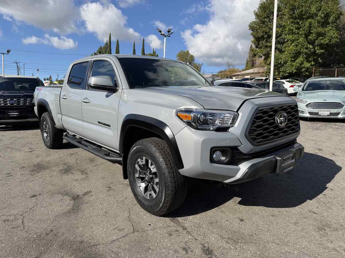2021 Toyota Tacoma TRD Off Road's photo