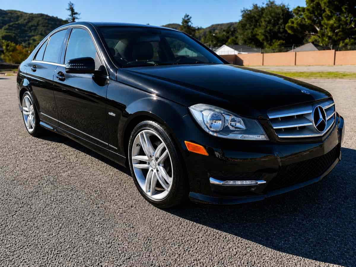 2012 Mercedes-Benz C-Class C250 Luxury